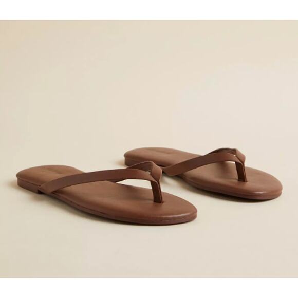 Torrid Women's Deep Taupe Sunnie Flip Flop Thong Sandals Size 10.5 10 1/2 WW New - Picture 1 of 4